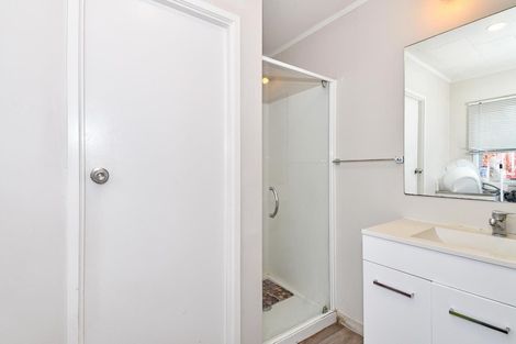 Photo of property in 217 Mahia Road, Wattle Downs, Auckland, 2103