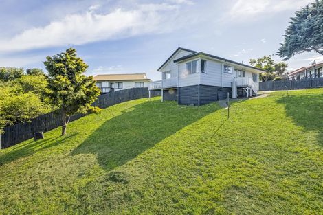 Photo of property in 15 Crail Court, Totara Heights, Auckland, 2105