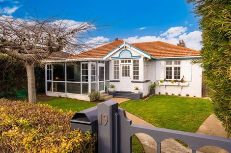 Photo of property in 19 Mornington Road, Balaclava, Dunedin, 9011