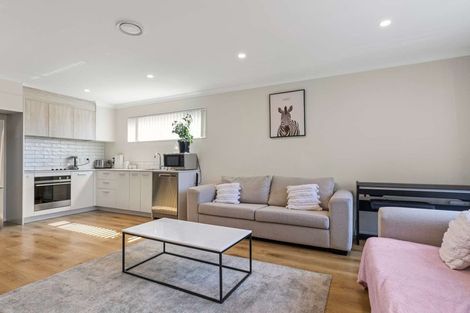 Photo of property in 27 Sun Orchid Avenue, Wiri, Auckland, 2104