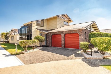 Photo of property in 12 Akepiro Place, Tawhero, Whanganui, 4501