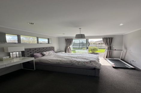 Photo of property in 220 Harbourside Drive, Karaka, Papakura, 2113