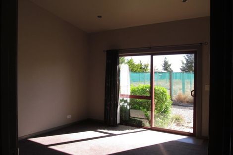 Photo of property in 94 Hillview Road, Alexandra, 9391