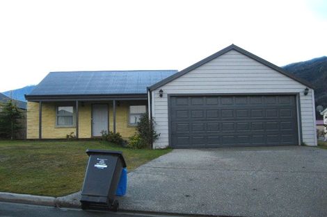 Photo of property in 27 Cornwall Street, Arrowtown, 9302