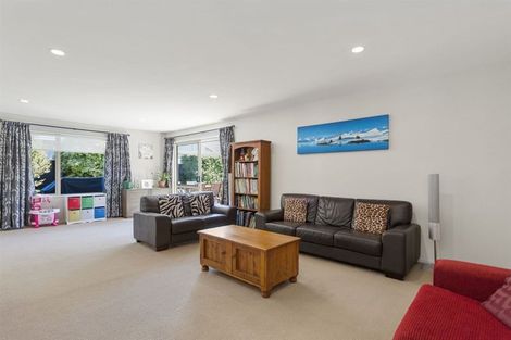 Photo of property in 10 Beechwood Drive, Northwood, Christchurch, 8051