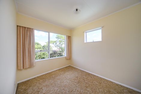 Photo of property in 17 Rennie Avenue, Milson, Palmerston North, 4414