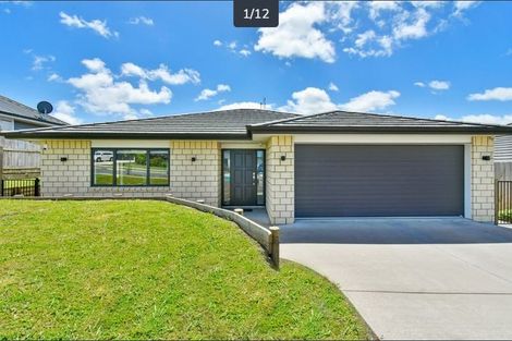 Photo of property in 13 Muirhill Place, Pokeno, 2402