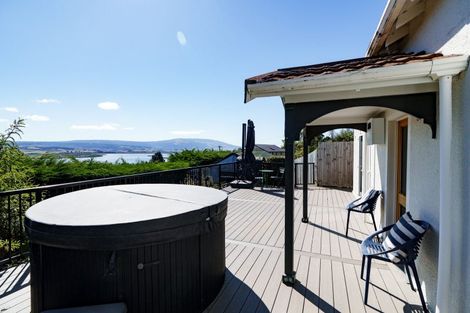 Photo of property in 28 Chatham Street, Waihola, Milton, 9073