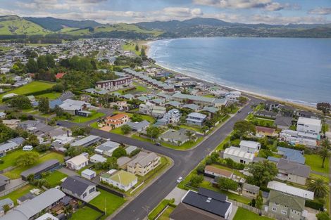 Photo of property in 8 Eyre Street, Whitianga, 3510