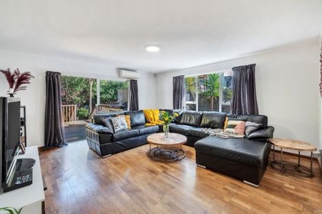 Photo of property in 1/7 Sunburst Lane, Torbay, Auckland, 0630