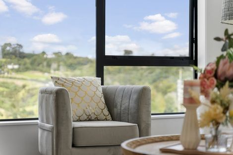 Photo of property in 9 Backridge Way, Flat Bush, Auckland, 2019