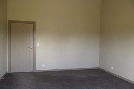 Photo of property in 94 Hillview Road, Alexandra, 9391