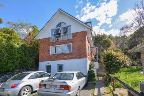 Photo of property in 114 Queen Street, North Dunedin, Dunedin, 9016