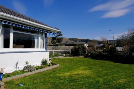 Photo of property in 61 Rhodes Street, Waimate, 7924