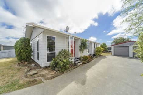 Photo of property in 26 Mercury Street, Milson, Palmerston North, 4414