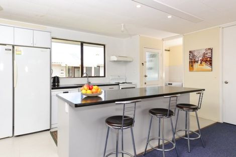 Photo of property in 47 Kaiwaka Road, Waiuku, 2123