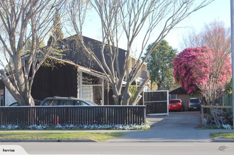 Photo of property in 167 Memorial Avenue, Burnside, Christchurch, 8053