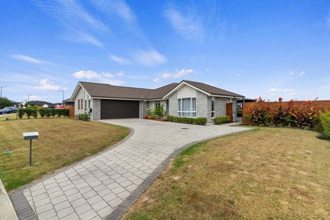 Photo of property in 12 Bragato Way, Te Kauwhata, 3710
