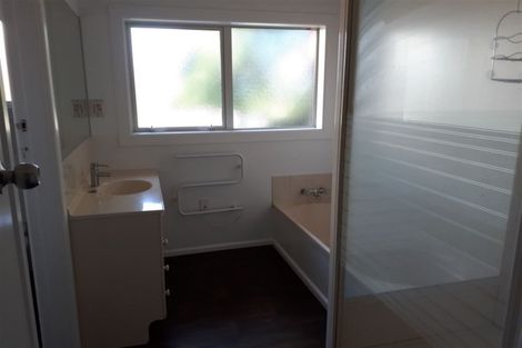 Photo of property in 15 Boys Place, Shirley, Christchurch, 8013