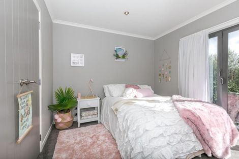 Photo of property in 10 The Dales, Dinsdale, Hamilton, 3204