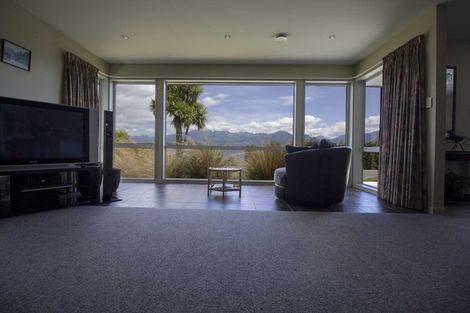 Photo of property in 46 Cathedral Drive, Manapouri, 9679