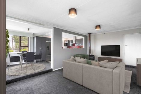 Photo of property in 52 Edinburgh Crescent, Waikiwi, Invercargill, 9810