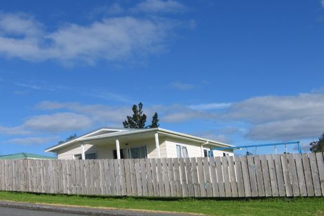 Photo of property in 36 Johnston Road, Kawakawa, 0210