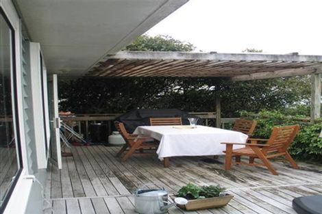 Photo of property in 126 Flanshaw Road, Te Atatu South, Auckland, 0610