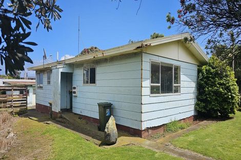 Photo of property in 5 Grey Street, Patea, 4520