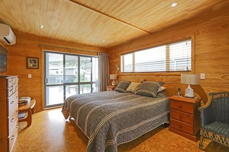 Photo of property in 4 John Ross Place, Kairakau, Havelock North, 4295