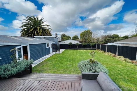 Photo of property in 97 Kendal Avenue, Burnside, Christchurch, 8053