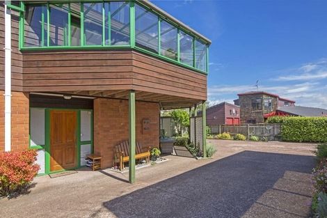 Photo of property in 2/44 Loloma Drive, Half Moon Bay, Auckland, 2012