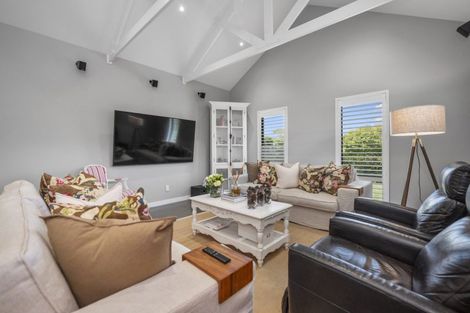 Photo of property in 262 Hamurana Road, Omokoroa, 3114