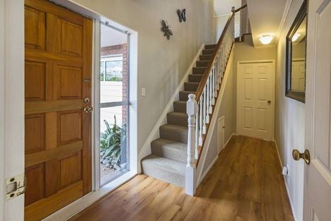 Photo of property in 2/34 Britannia Place, Half Moon Bay, Auckland, 2012