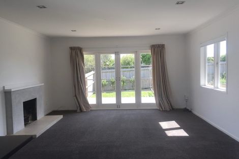 Photo of property in 1/62 Sycamore Drive, Sunnynook, Auckland, 0620