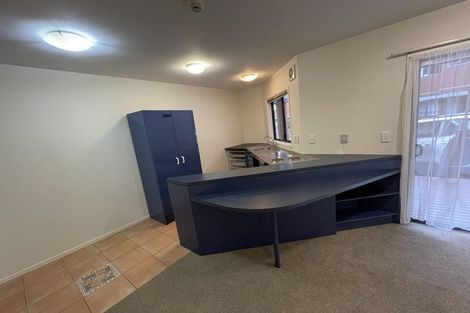 Photo of property in 8/3 The Avenue, Albany, Auckland, 0632