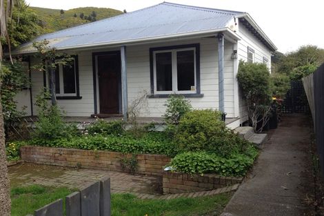 Photo of property in 62 Colenso Street, Sumner, Christchurch, 8081