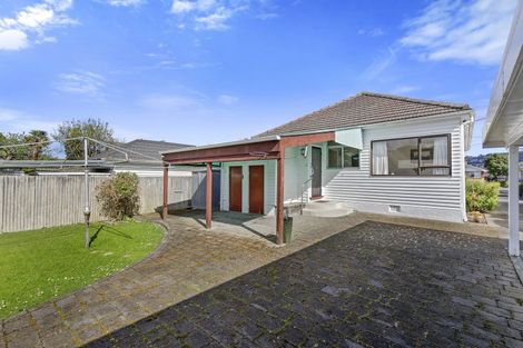 Photo of property in 8 Green Street, Epuni, Lower Hutt, 5011