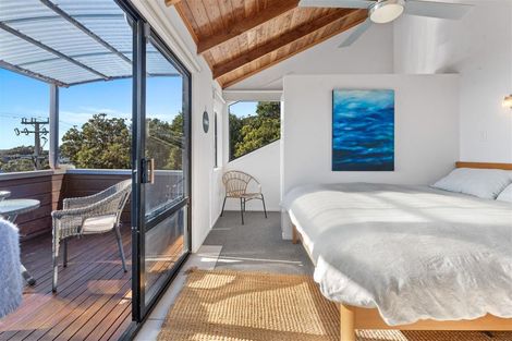 Photo of property in 78 Waitea Road, Muriwai, Waimauku, 0881