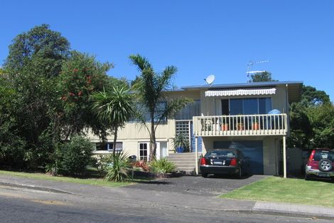 Photo of property in 30 Stanley Avenue, Milford, Auckland, 0620