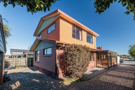 Photo of property in 28 Parker Street, Hornby, Christchurch, 8042