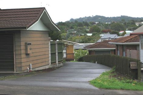 Photo of property in 2/328 West Coast Road, Glen Eden, Auckland, 0602