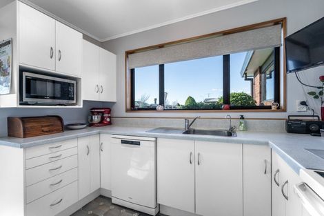 Photo of property in 65 Arthur Street, Winton, 9720