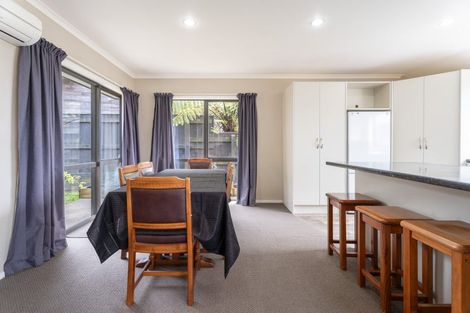 Photo of property in 36 Turriff Crescent, Kenepuru, Porirua, 5022