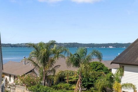 Photo of property in 44a Spinnaker Drive, Te Atatu Peninsula, Auckland, 0610