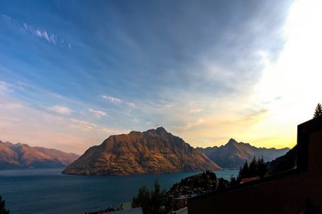 Photo of property in 6b Scott Place, Fernhill, Queenstown, 9300