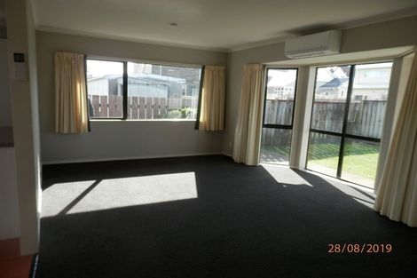 Photo of property in 109 Rongotai Road, Kilbirnie, Wellington, 6022