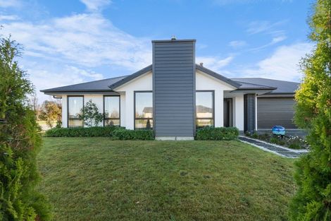 Photo of property in 27 Faringdon Boulevard, Rolleston, 7615