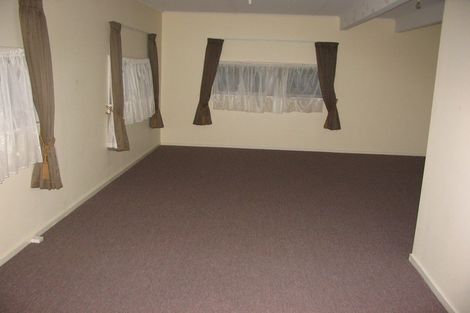 Photo of property in 8 Protea Street, Maungaraki, Lower Hutt, 5010