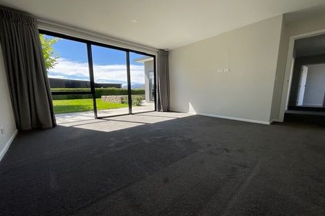 Photo of property in 2 Nancy Lane, Wanaka, 9305
